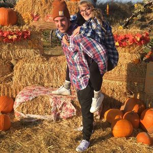 Meet your Posher, Elise